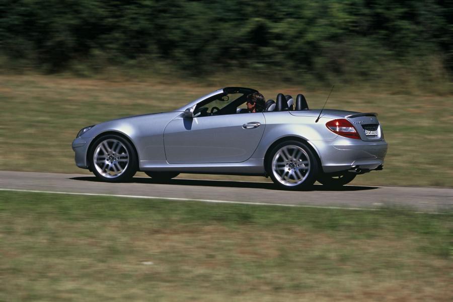 Mercedes-Benz SLK-Class 2005 года  (фото 16 из 259)